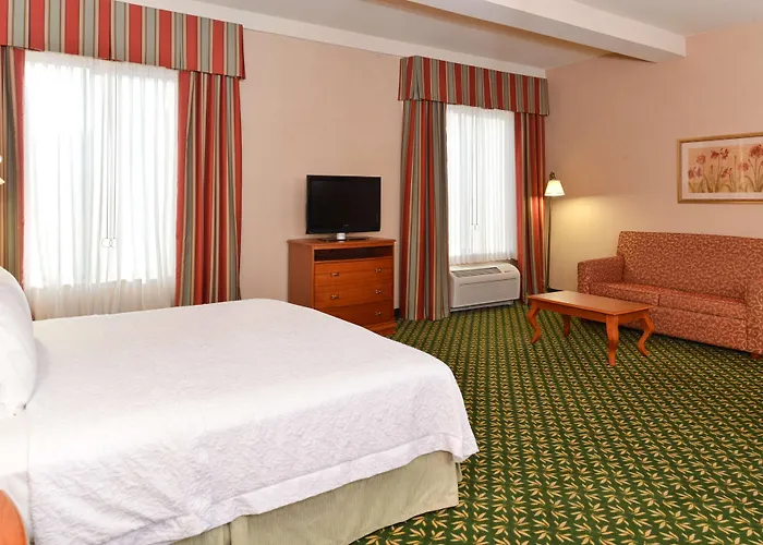 Newly Renovated-hampton & Hotel Casper