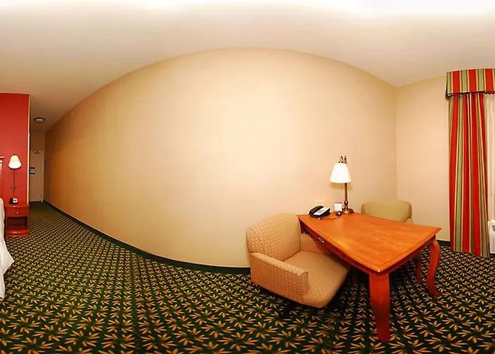 Newly Renovated-hampton & 3* Casper