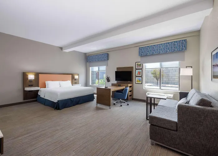 Newly Renovated-hampton & Casper