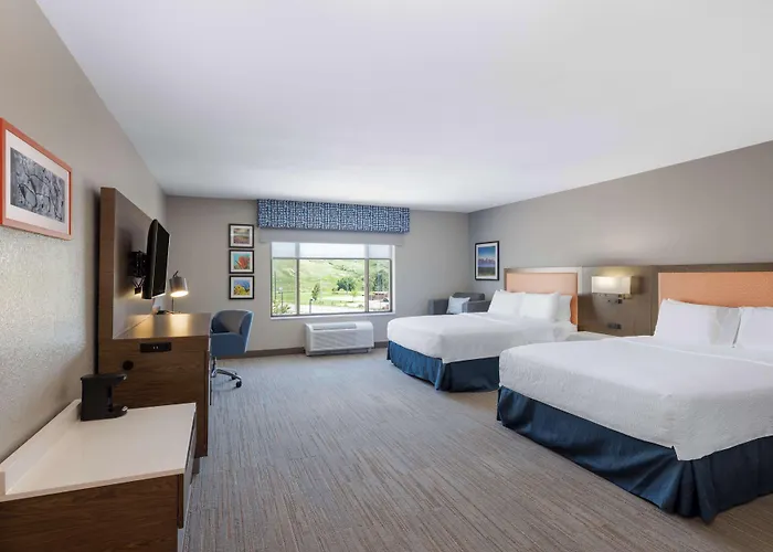 Hotel Newly Renovated-hampton & Casper